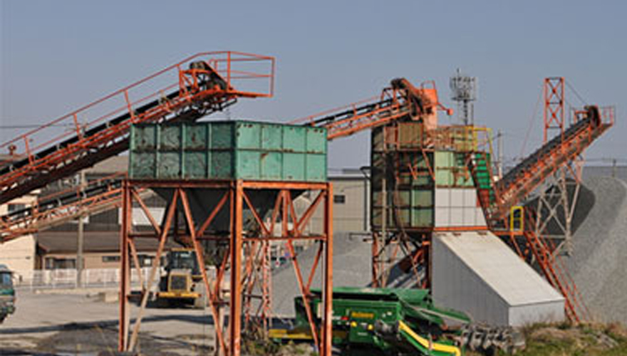 コンベアベルトの現地エンドレス工事